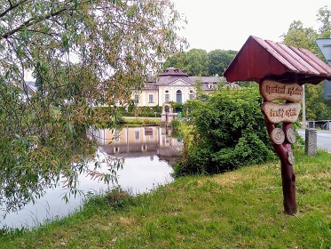 Ubytování na zámku - Vysočina - Herálec