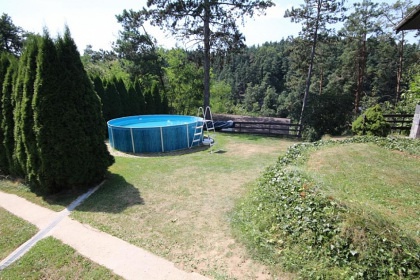 Chata s baz�nem - p�ehrada Orl�k - Bechyn�