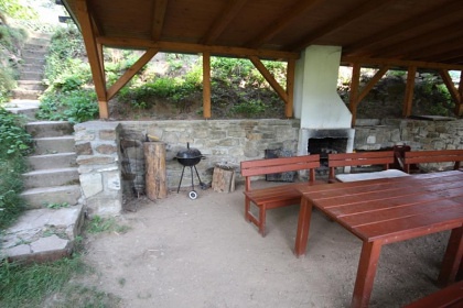 Chata s baz�nem - p�ehrada Orl�k - Bechyn�