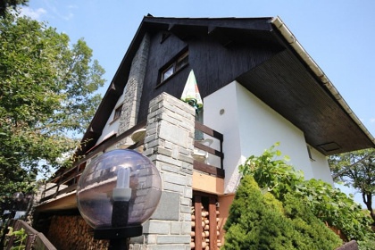 Chata s baz�nem - p�ehrada Orl�k - Bechyn�