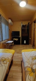 Chata v poho�� Burda - Dunaj - ji�n� Slovensko