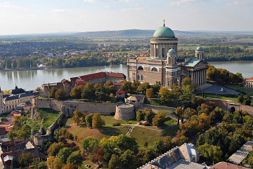 Chata v poho�� Burda - Dunaj - ji�n� Slovensko