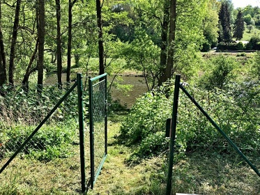 Srub u �eky Oh�e - hrad Loket - Karlovy Vary