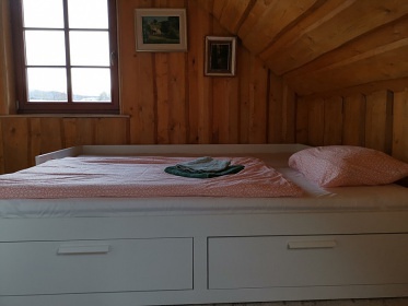Srub u �eky Oh�e - hrad Loket - Karlovy Vary