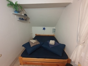 Apartmán U Zvoničky 45 - Srch - Kunětická hora