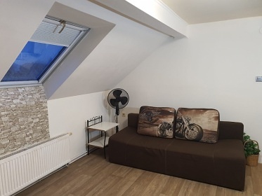 Apartmán U Zvoničky 45 - Srch - Kunětická hora