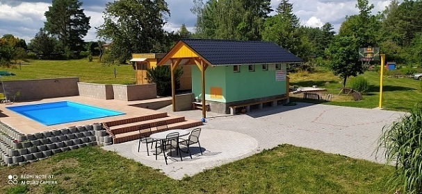 Penzion s bazénem - Český ráj - hrad Kost