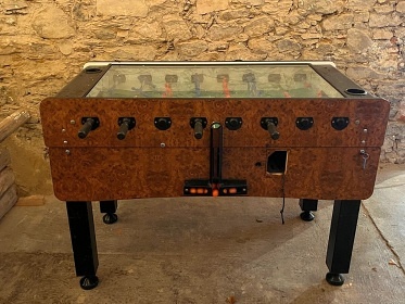 Chalupa a koupac� sud - hrad Choustn�k - T�bor