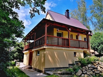 Chata Blanský les - hrad Dívčí kámen - Křemže