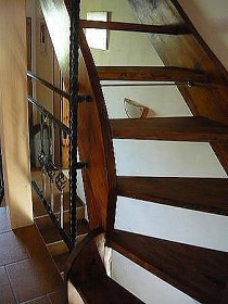 Chalupa a vinn sklep - Mikulick luh - Slovcko