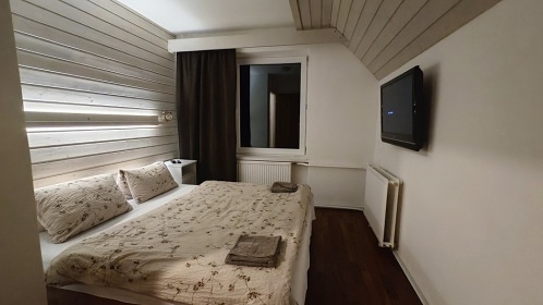 Chata baz�n a wellness - Vala�sk� muzeum v p��rod�