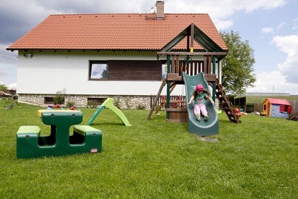 Chalupa pro rodiny s dětmi - Brdy - park Zeměráj