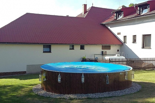 Penzion bazén a hřiště - Žďárské vrchy - Sněžné