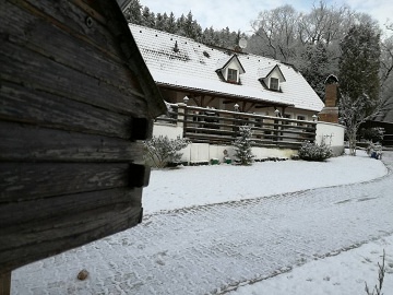 Penzion Hjovna u Dubu - Karltejn - Beroun