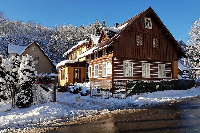 Apartmny ern Dl - chalupa Krkonoe