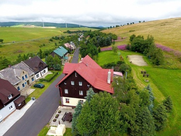 Horský Hotel Arnica - Háj pod Klínovcem
