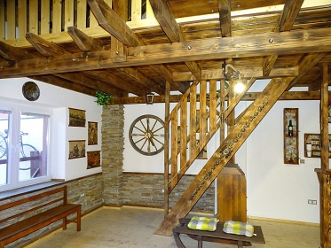 Chata s letn kuchyn a stodolou - Bl Karpaty