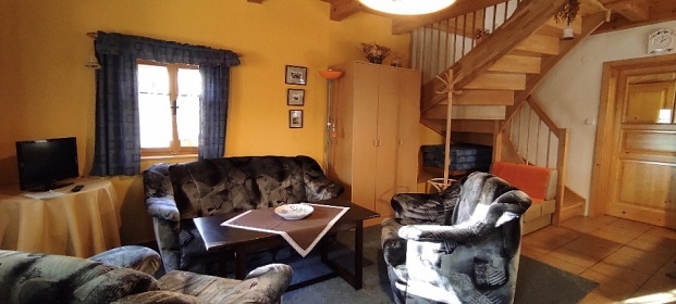 Chalupa s baz�nem - Babi��ino �dol� - hrad V�zmburk