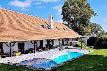 Chalupa s bazénem jižní Čechy - Orlík - Písek
