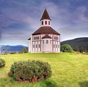 Chata na rozhran - Jizersk hory a Krkonoe