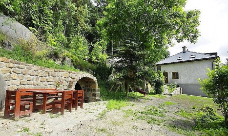 Apartmány pod skálou - rekreační dům Besedice