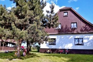 Chalupa s baznem - Pradd - Reovsk vodopdy