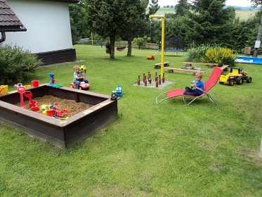 Chalupa s baznem - Pradd - Reovsk vodopdy