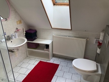 Chalupa s baznem - Pradd - Reovsk vodopdy