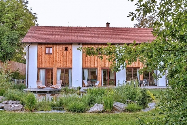 Wellness chalupa a jezírko - Novohradské hory