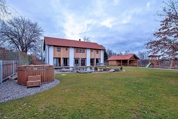 Chalupa Svébohy - Nové Hrady - bazén SPA