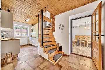 Chalupa Dlouh Strn - ervenohorsk sedlo