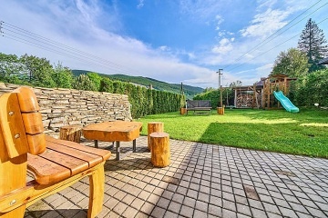 Chalupa Dlouh Strn - ervenohorsk sedlo