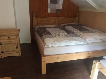Chata k pronajmutí - Karlovice - Zadní Ves